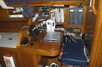 Jeanneau Suncharm 39 for sale - The navigation station / chart table